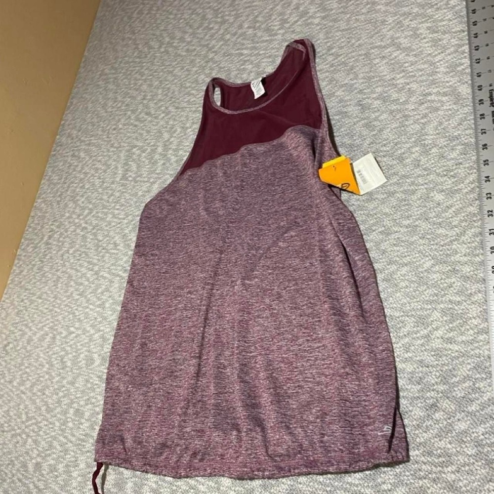 Champion burgundy and maroon tank top NWT women‎ XXL. SKU-B396